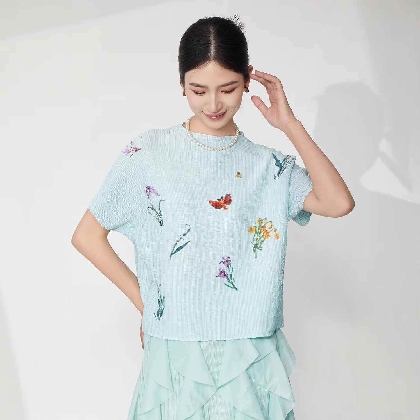 2025 New Summer Women's Pleated Tops – High-Quality, Elastic, Printed, Casual