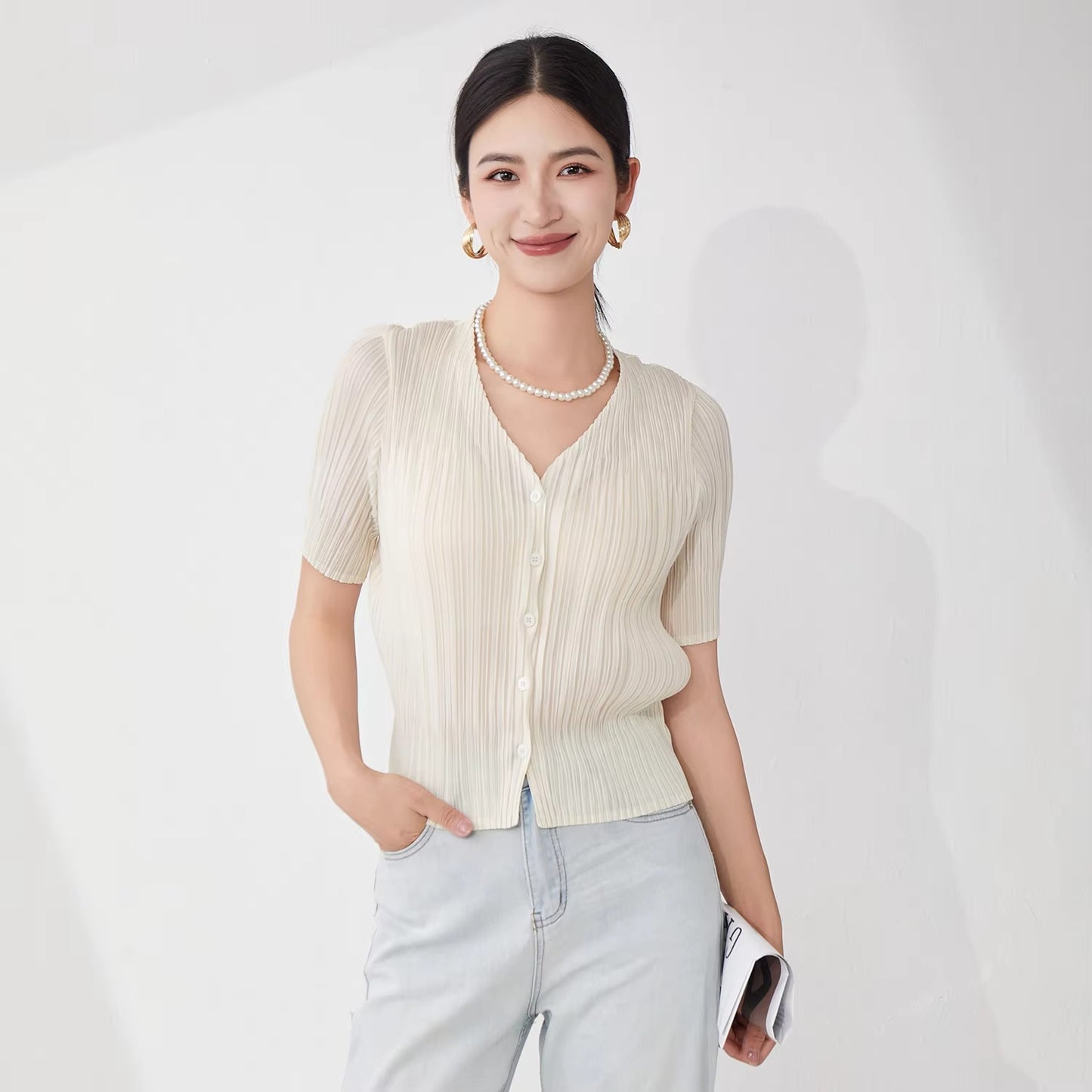 2025 New Women's Pleated Tops – Loose, Solid Color, Short-Sleeve, Casual, Cardigan Style