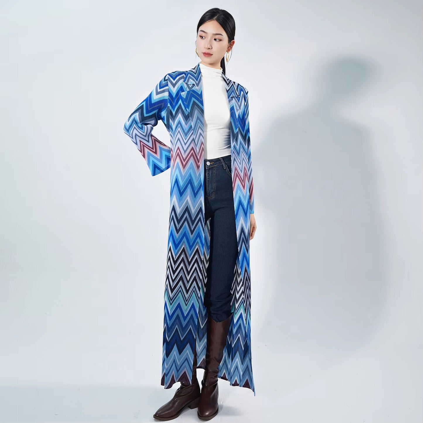 High-Quality Polyester Women's Trench Coat – Conservative, Belted, Pleated, Middle East Ramadan