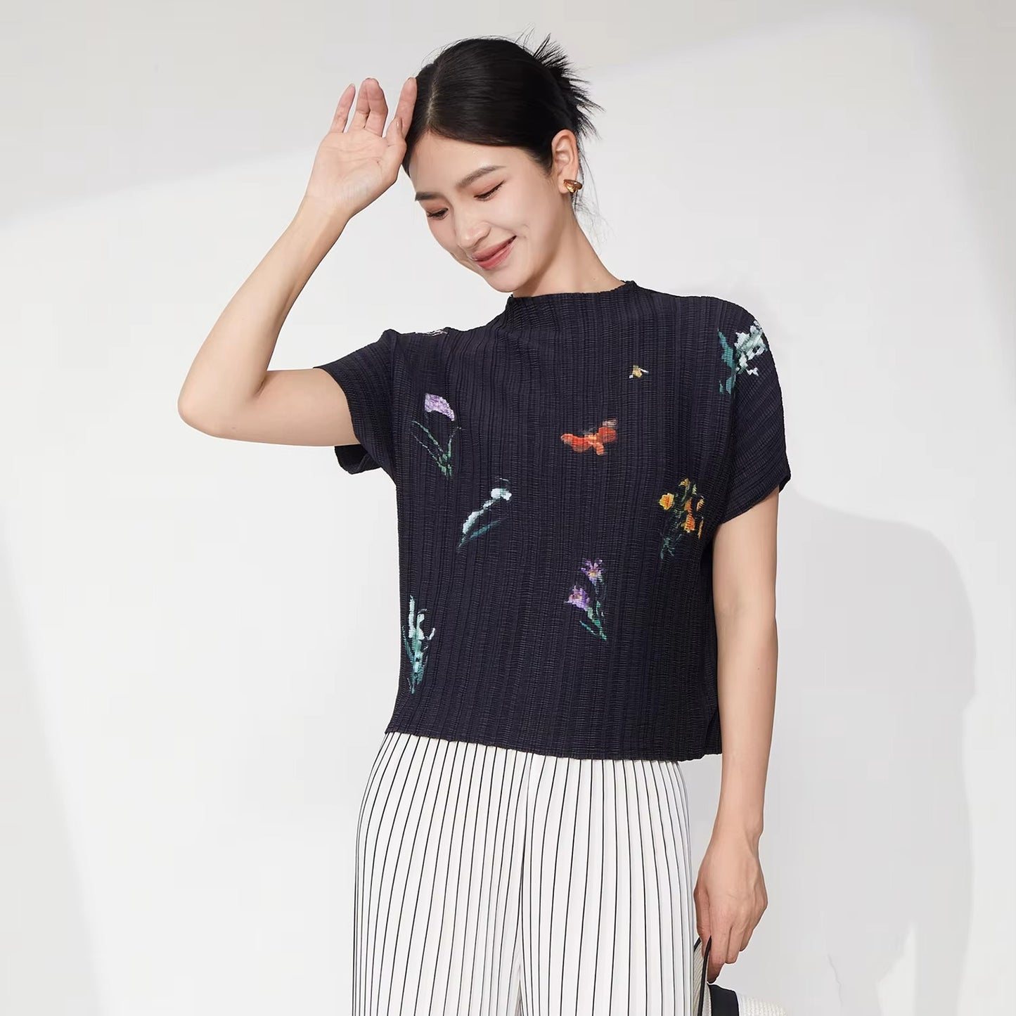 2025 New Summer Women's Pleated Tops – High-Quality, Elastic, Printed, Casual
