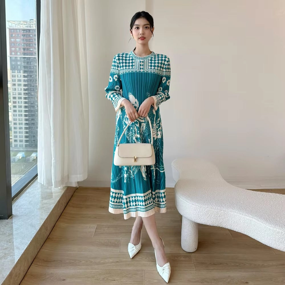 2025 Early Spring New Women's Printed National Style Dress – Pleated, Midi, Loose, Commuter, Natural Neck