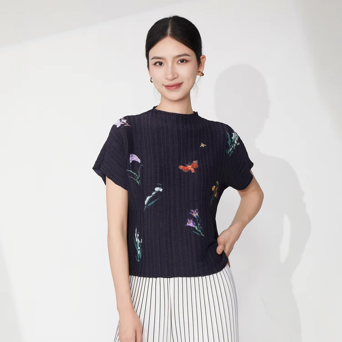 2025 New Summer Women's Pleated Tops – High-Quality, Elastic, Printed, Casual