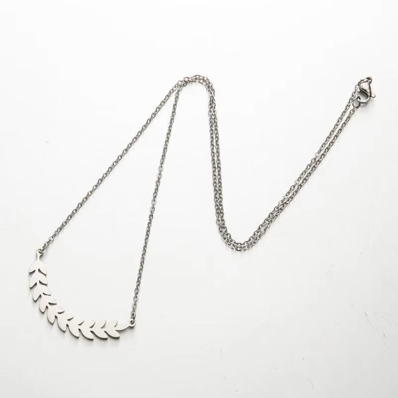Fashion Ladies' Versatile Plant Pendant Necklace – Leaf & Diamond Cross Design, Jewelry
