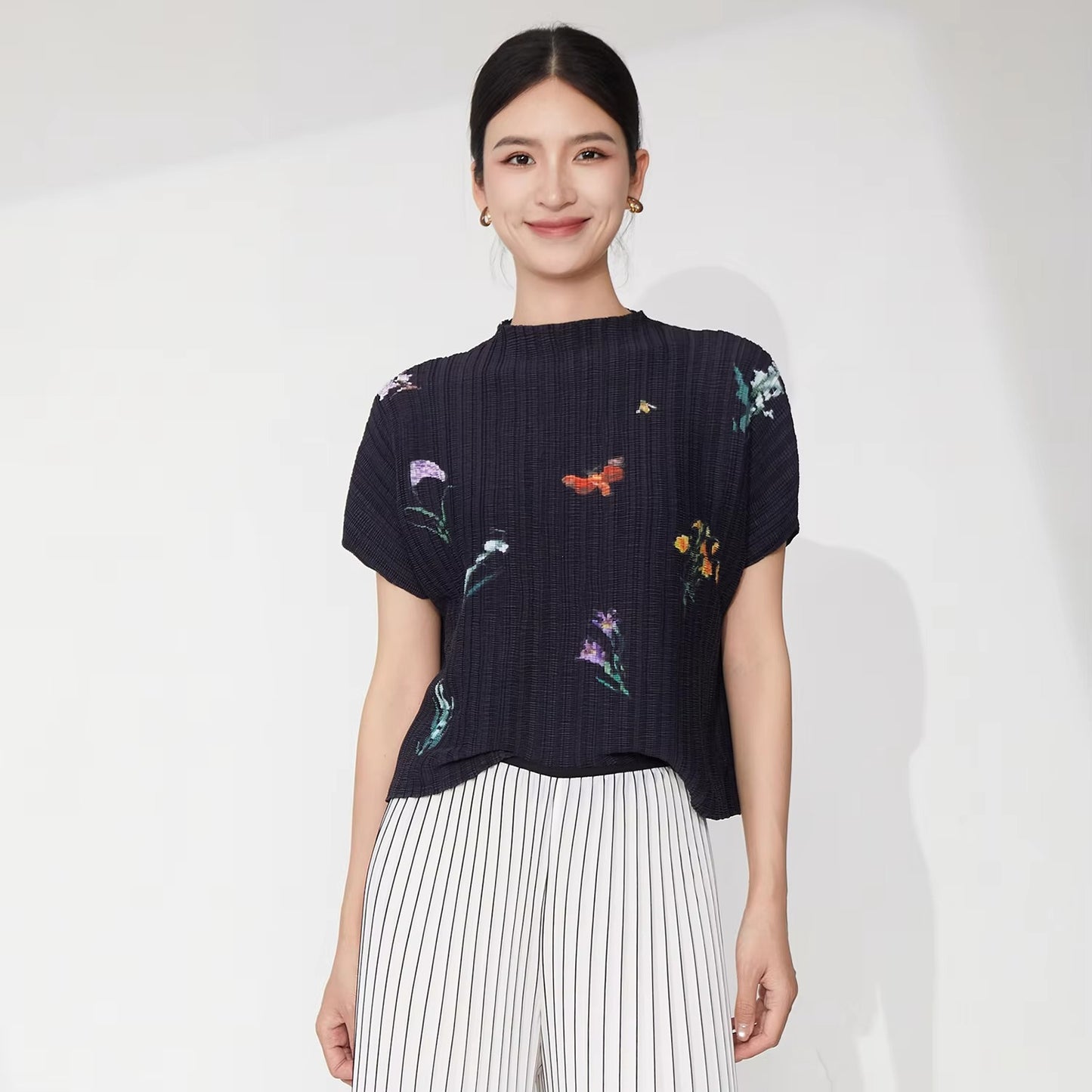 2025 New Summer Women's Pleated Tops – High-Quality, Elastic, Printed, Casual