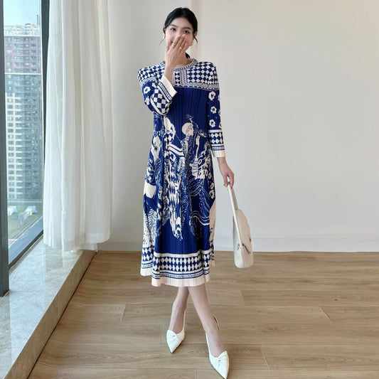 2025 Early Spring New Women's Printed National Style Dress – Pleated, Midi, Loose, Commuter, Natural Neck