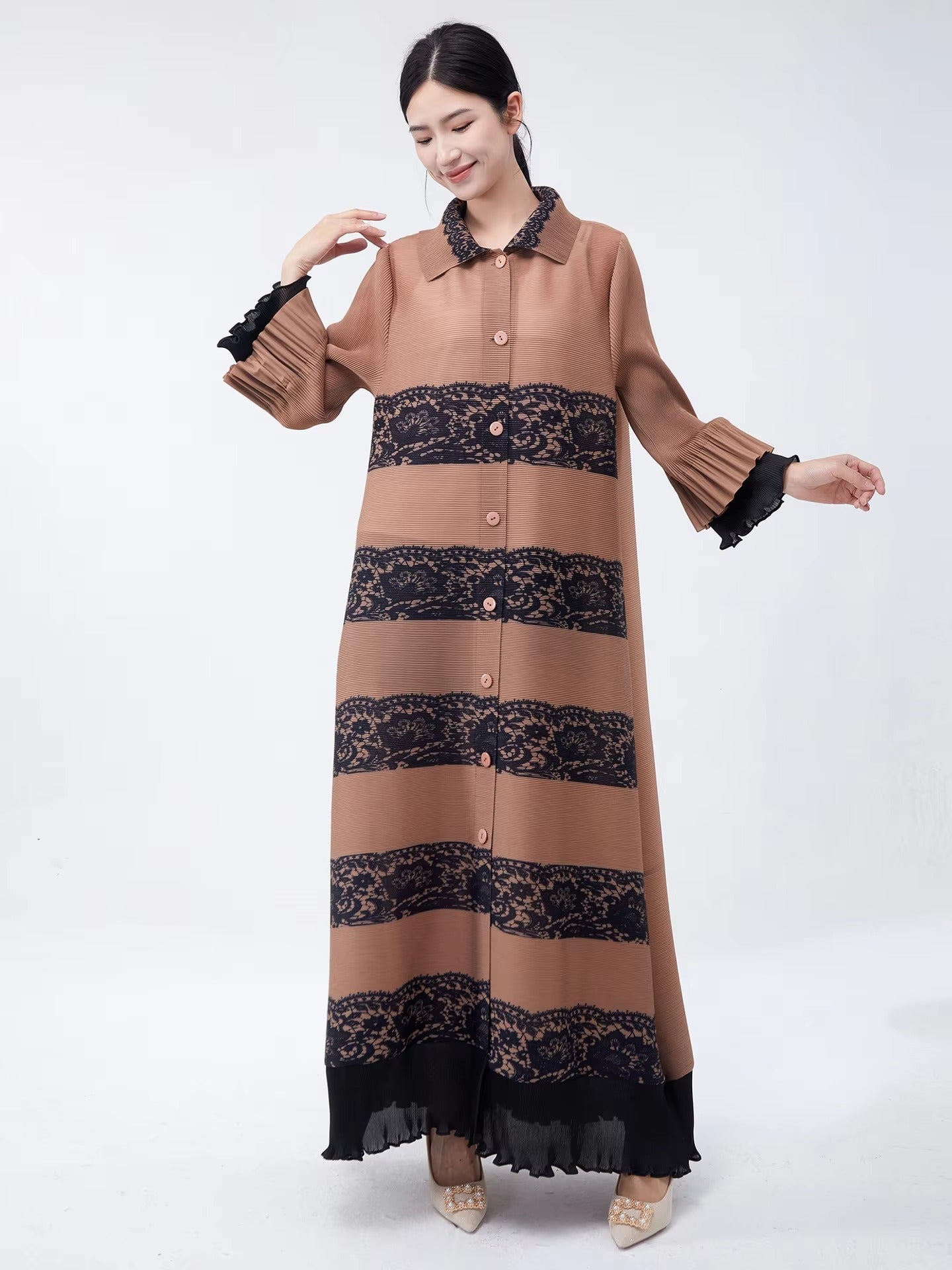 Wholesale Women's Pleated Abaya – High-Quality, Fashionable, Casual, Loose Shirt Style
