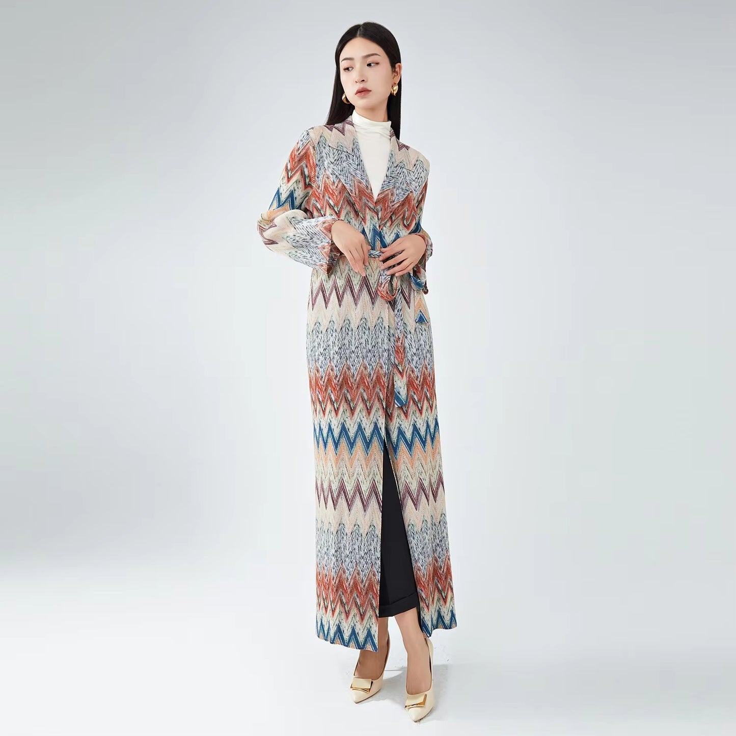 High-Quality Polyester Trench Coat – Muslim Women's, Belted, Pleated, Printed Kaftan